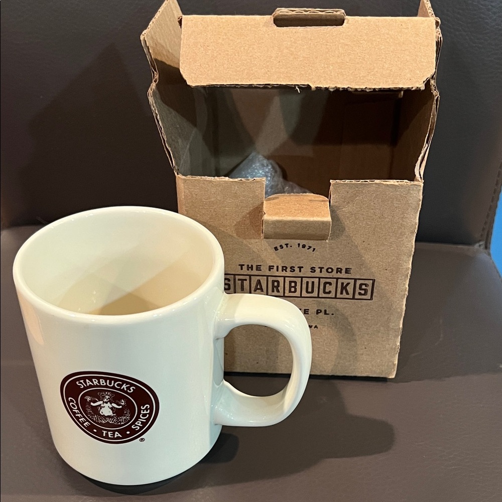 Starbucks mug pike place market the first store Seattle 14oz